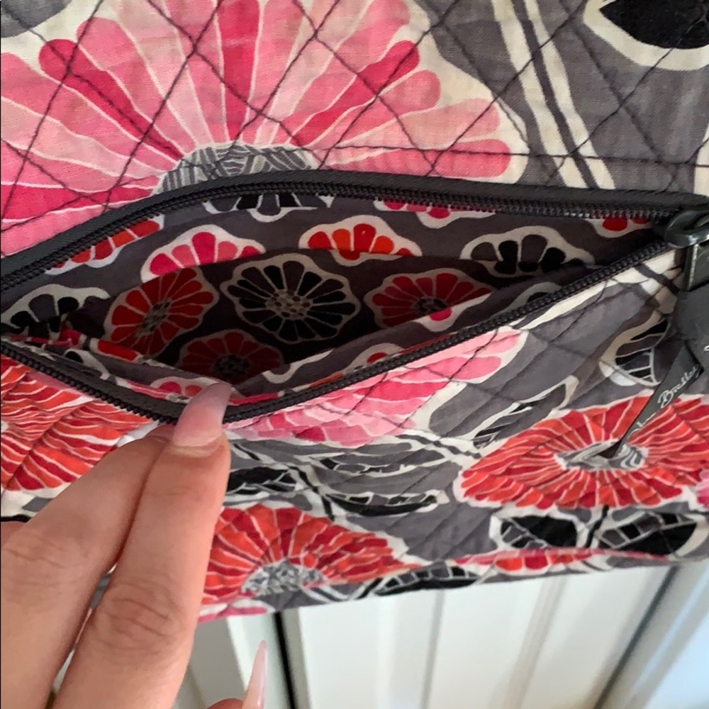 Vera Bradley crossbody - Picture 6 of 12